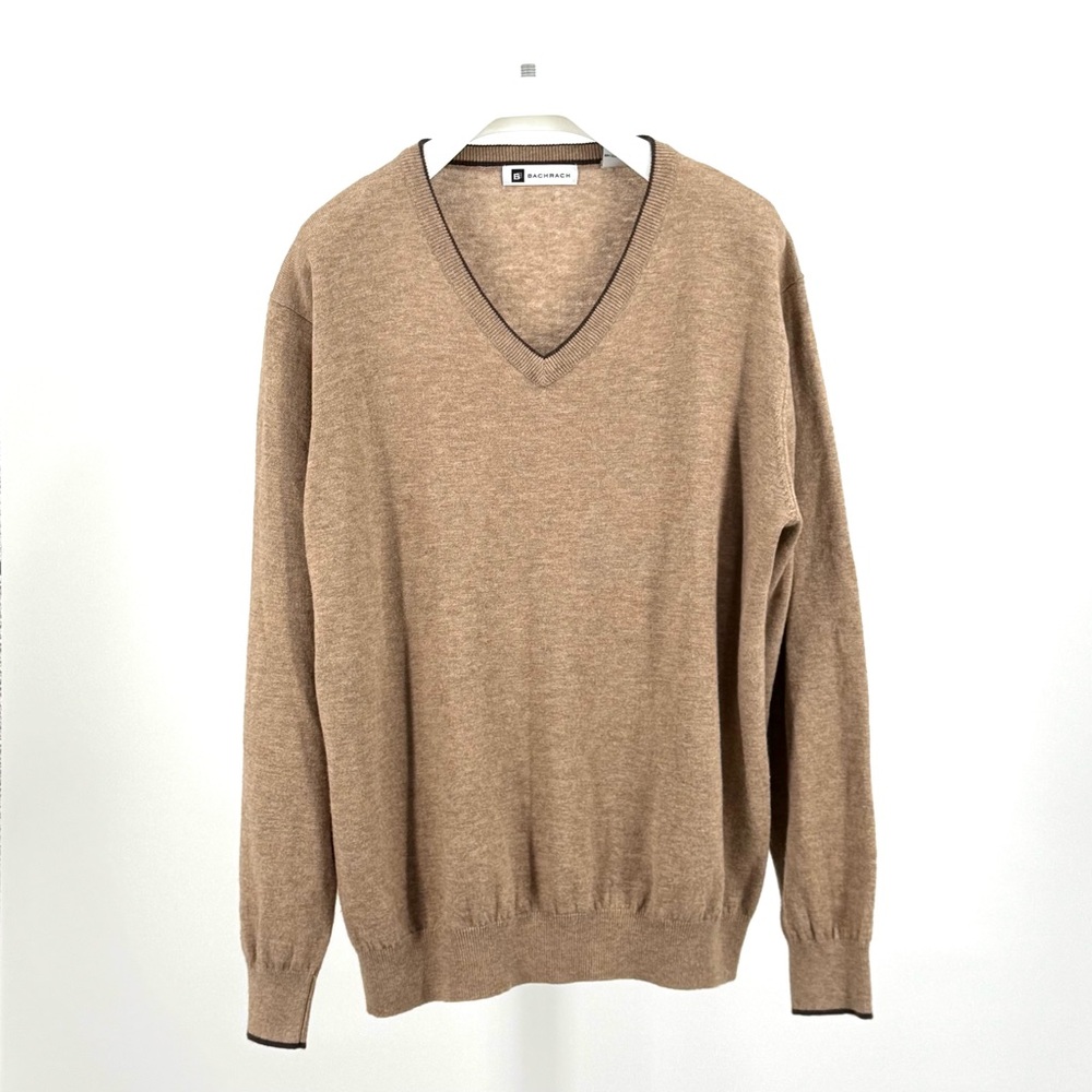 Bachrach Men’s Wool Silk Blend Tan with Brown Accents V-Neck Sweater Size L